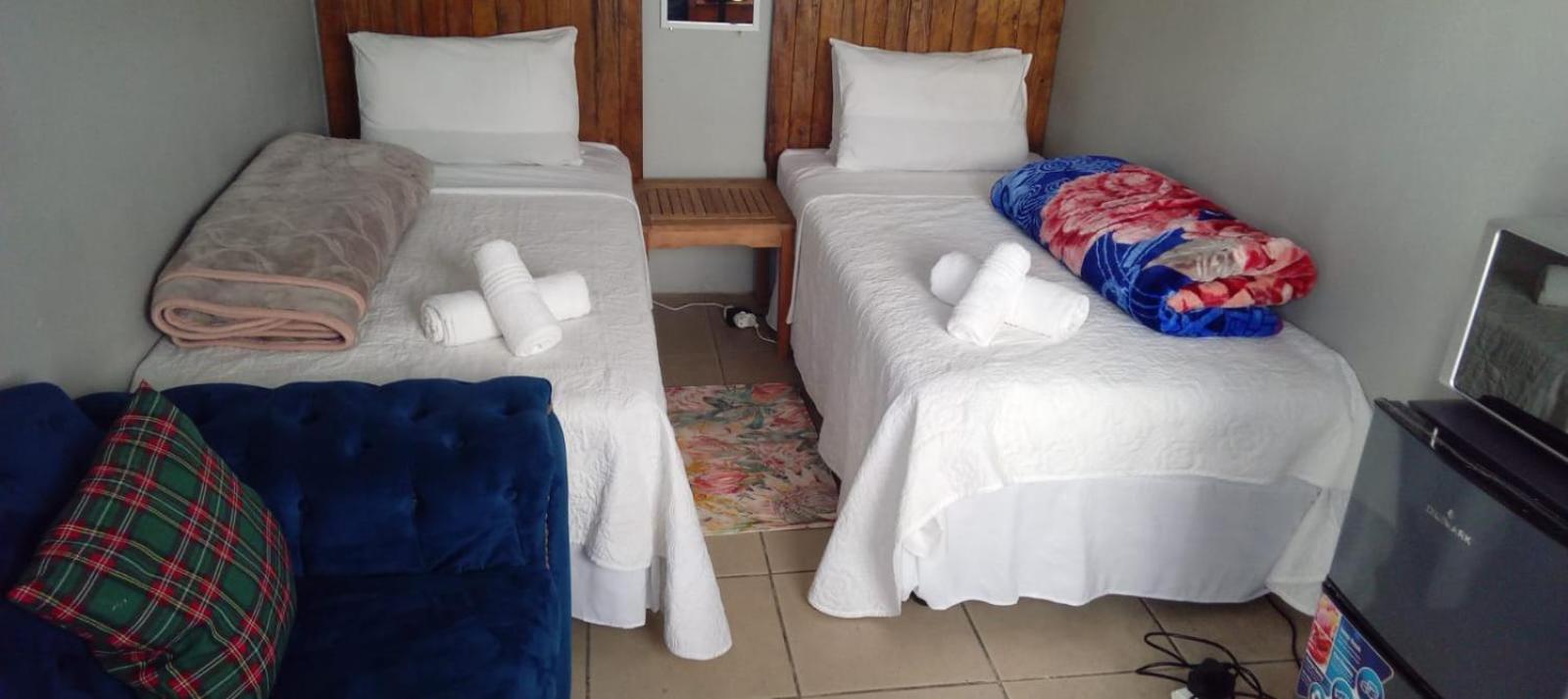 The Croc Guest House Springs  Exteriör bild